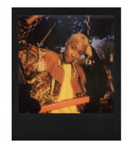 Color Film i-Type - Black Frame Edition (8Photos)