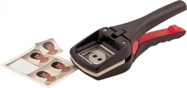 DNP Handstanze für Passbilder 45x35mm ohne runde Ecken