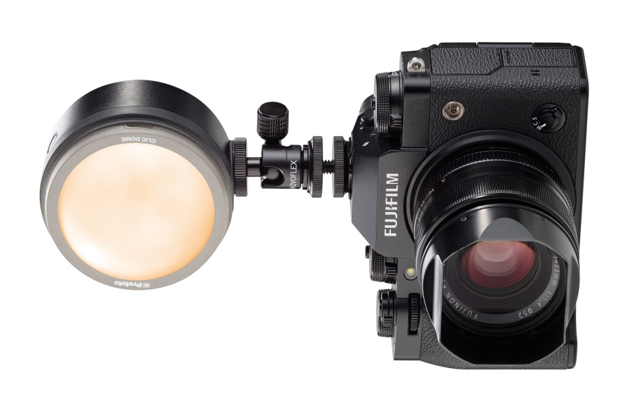 Hotshoe Adapter w. 1/4"-20