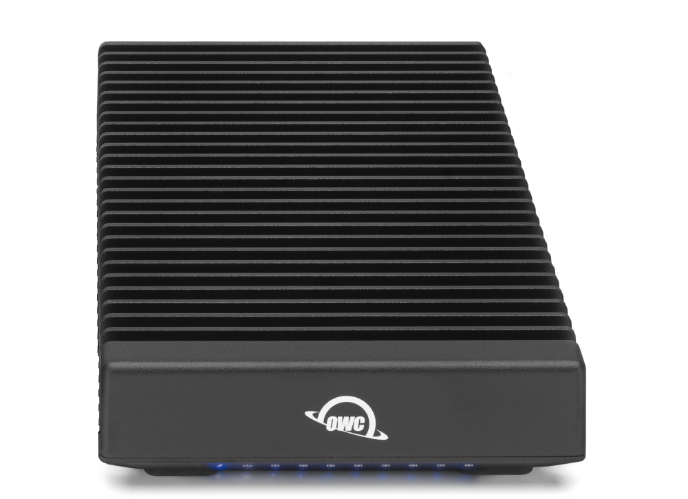 ThunderBlade X8 16TB  NVME SSD Array