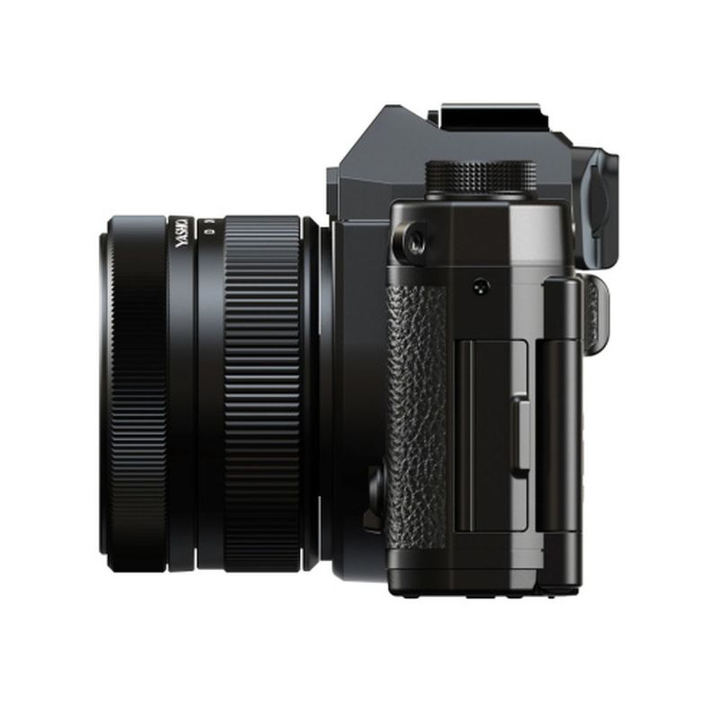 YASHICA FX-D S300 - with EVF