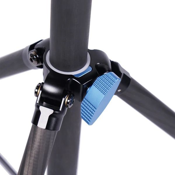 Carbon Fiber Air-cushioned Light Stand DK28
