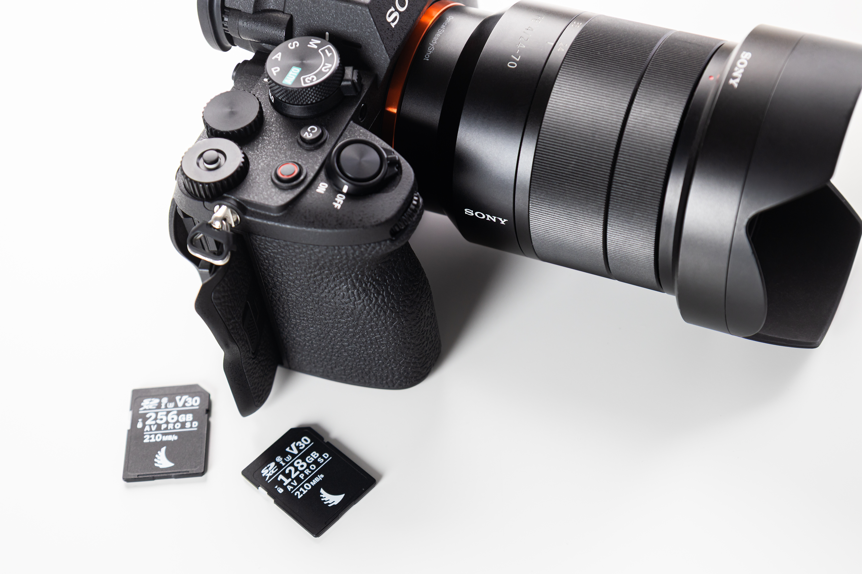 AV PRO SD V30 MK2 128 GB