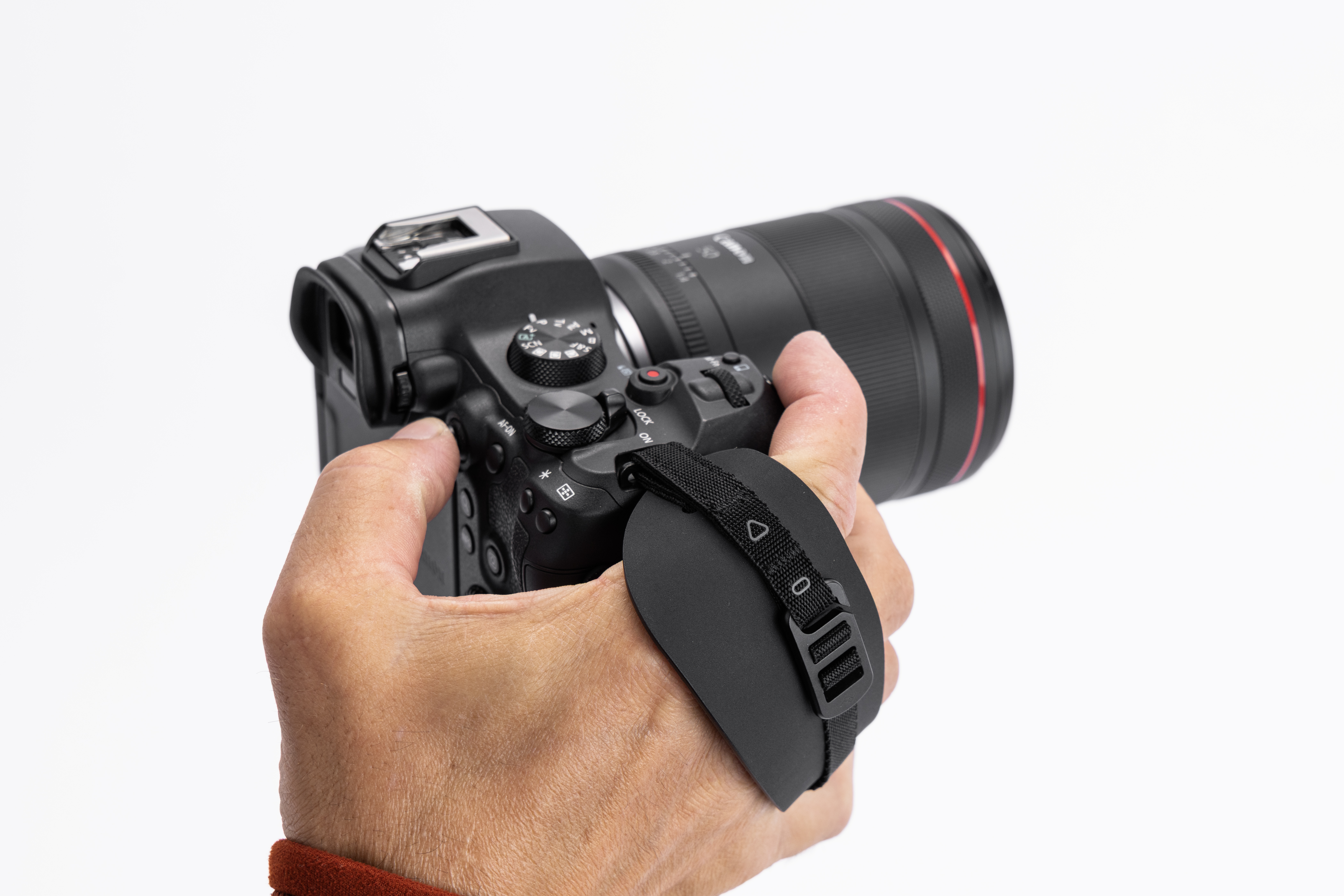 Field Bracket - Canon R6 II
