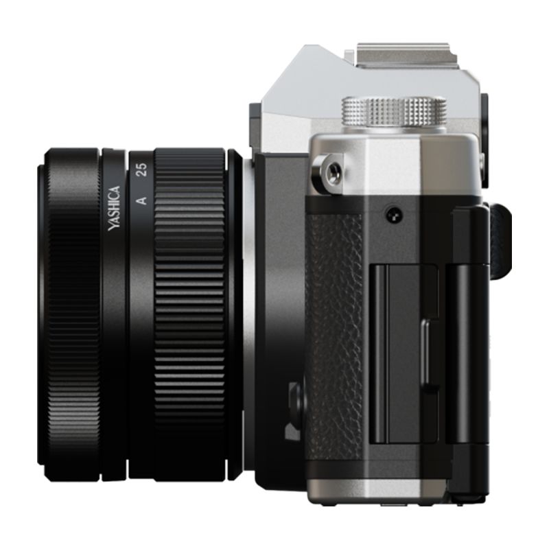 YASHICA FX-D 100 Camera