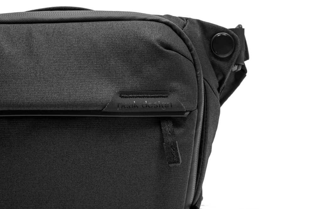 Everyday Sling 6L v2 - Black PFAS Free
