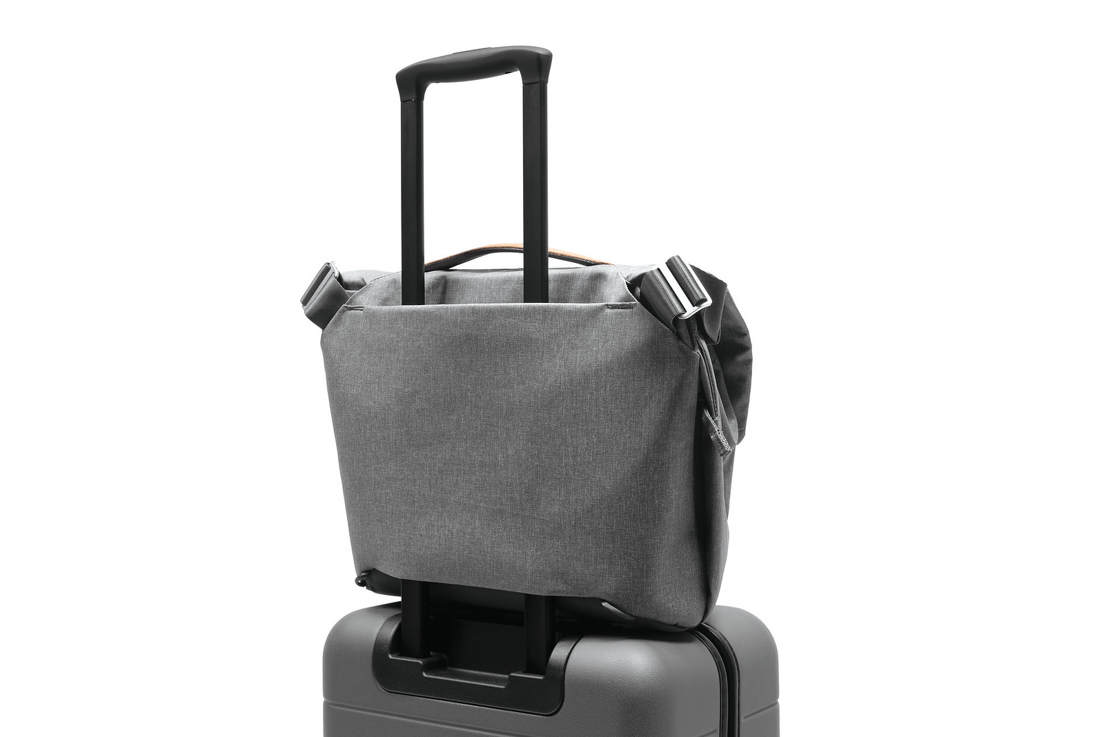 Everyday Messenger 13L v2 - Ash PFAS Free