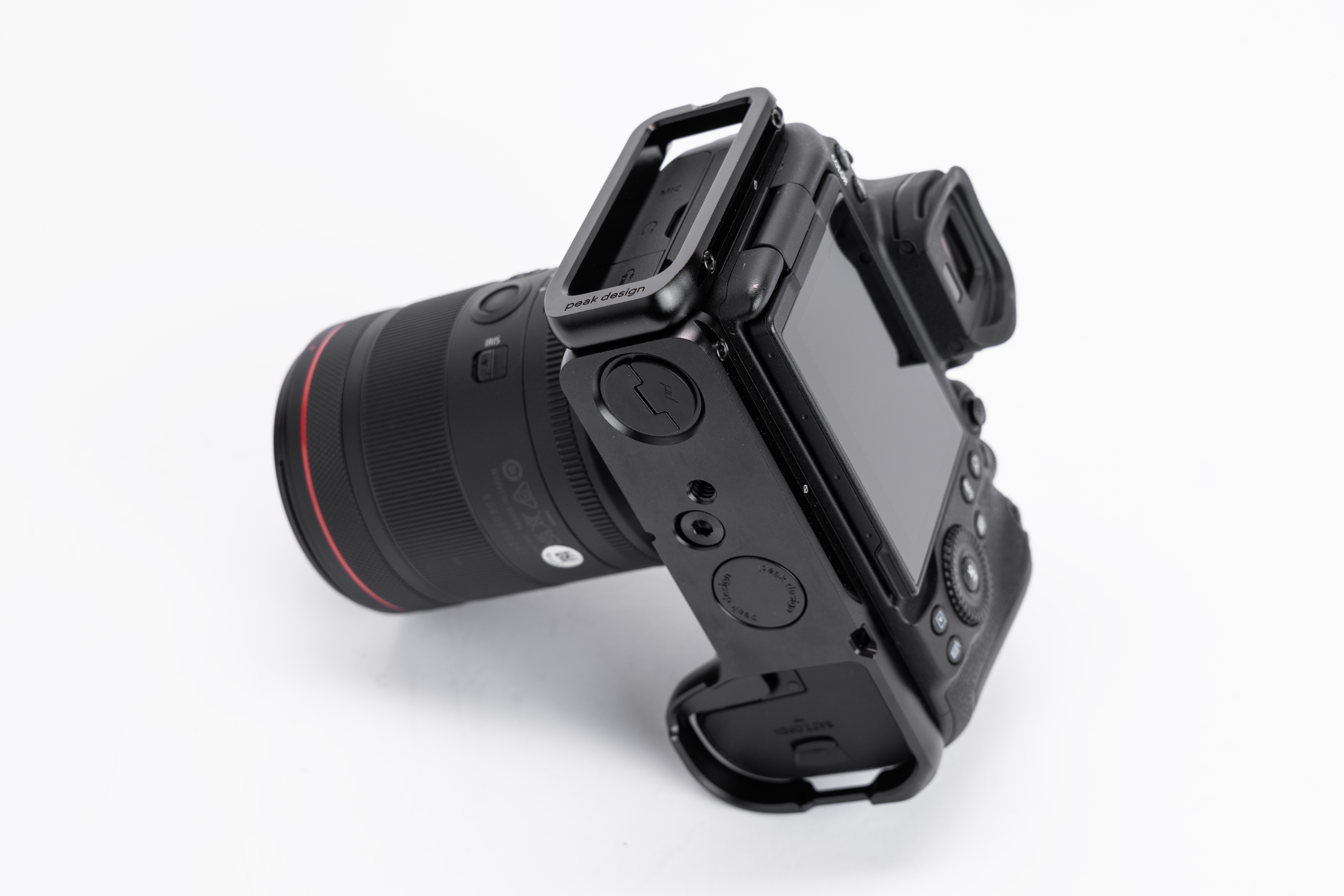 Field Bracket - Canon R6 II