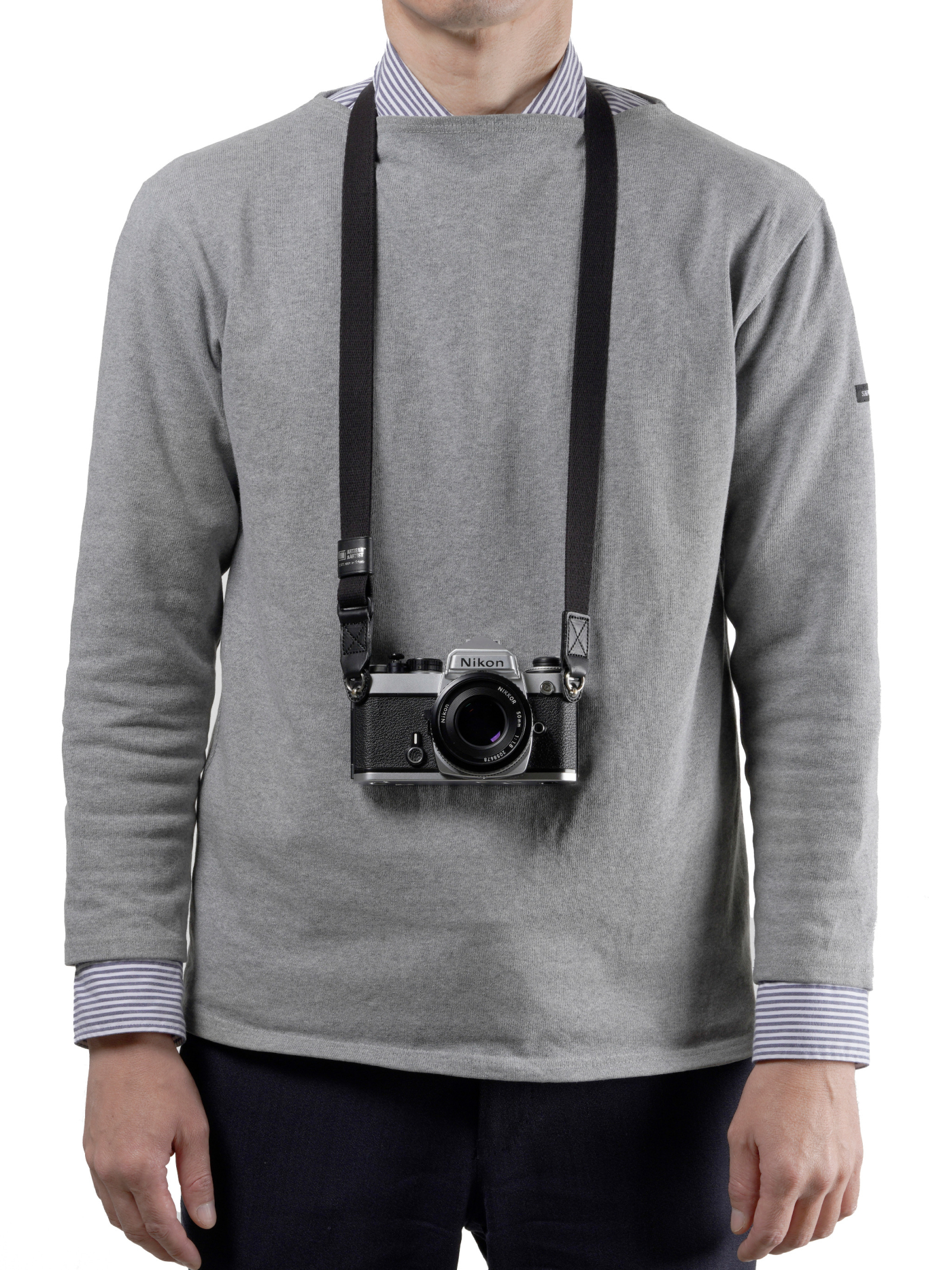 ACAM-100AA Slim and Soft Cloth Camera Strap (L) - Black