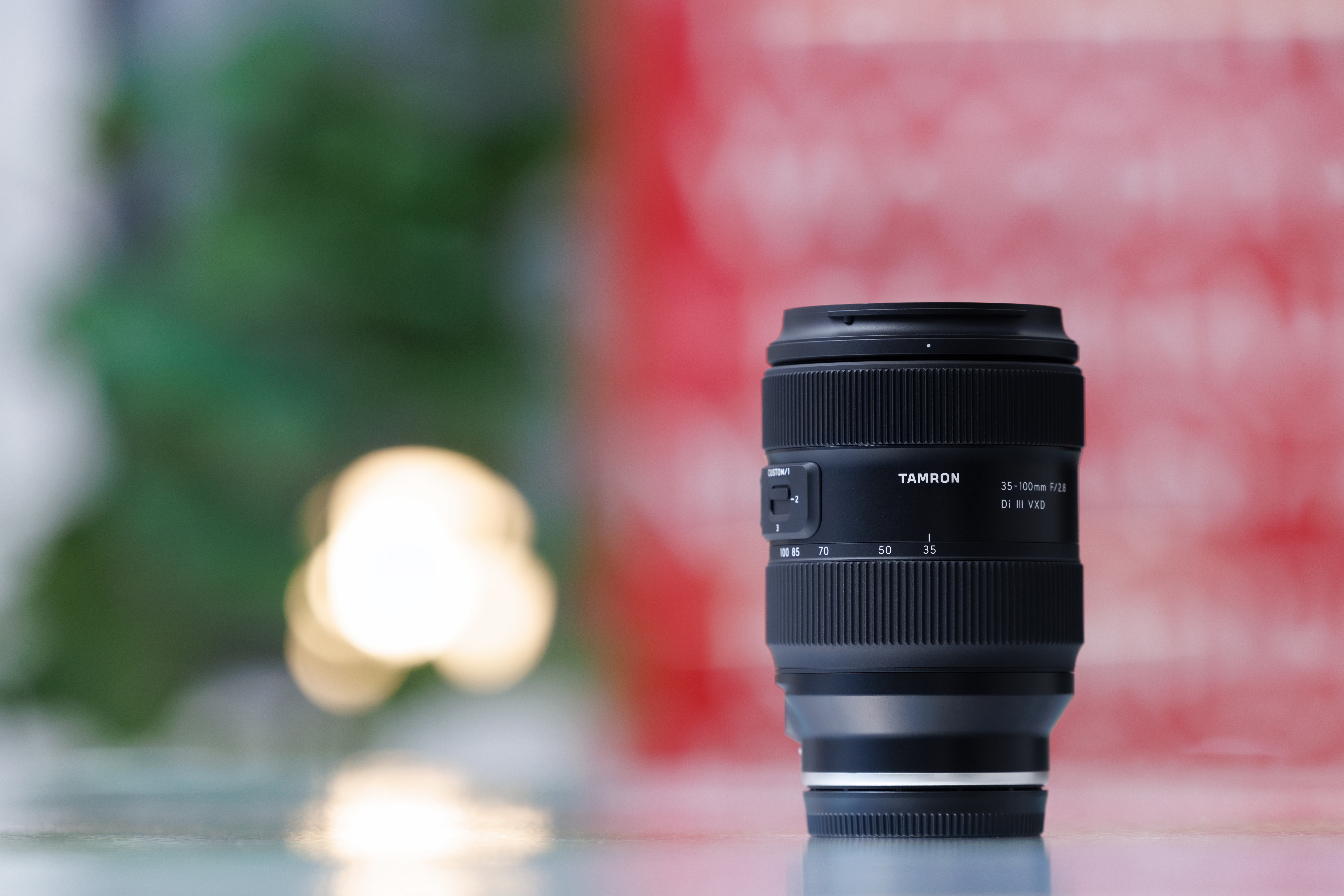 35-100mm F/2.8 Di III VXD Sony E