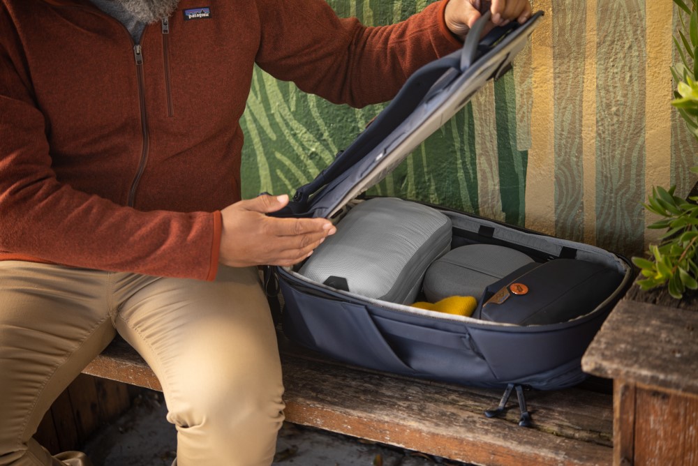 Travel Backpack 30L - Midnight