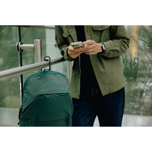 City Backpack 22L - Cypress