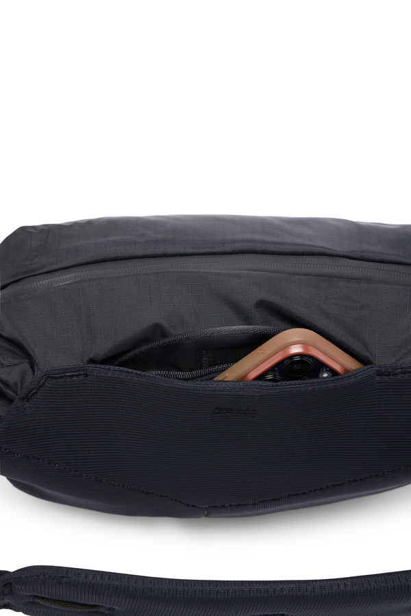 Outdoor Sling 7L - Black