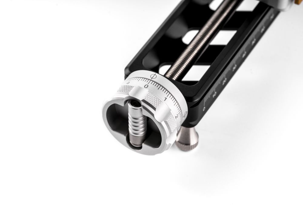 Macro Einstellschlitten NM-200S