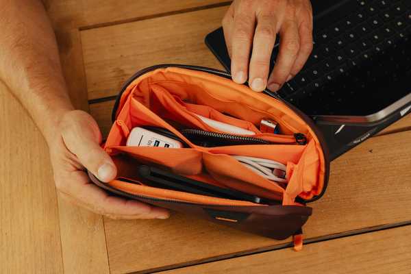 Tech Pouch Small - Eclipse