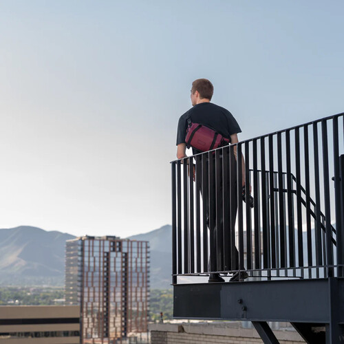 ROGUE Sling 6L Rhone Burgundy