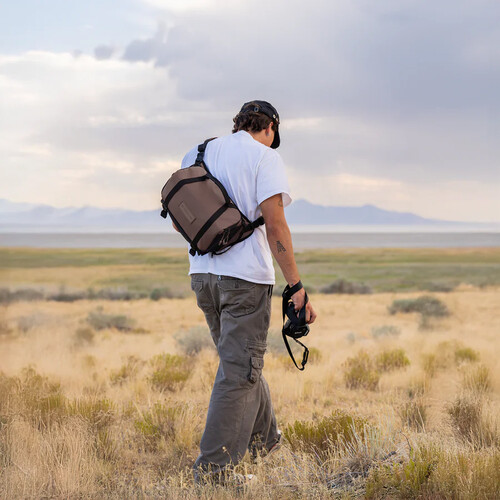 ROGUE Sling 9L Atacama Clay