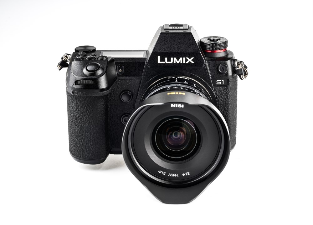 15mm F/4 ASPH Super-Weitwinkelobjektiv - L-Mount