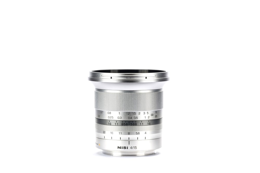 15mm F/4 ASPH Super-Weitwinkelobjektiv - Silber - Fujifilm X