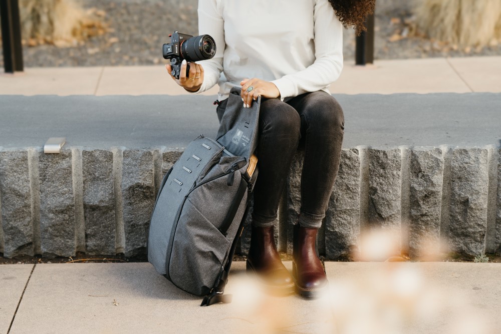 Everyday Backpack 20L v2 - Charcoal PFAS Free
