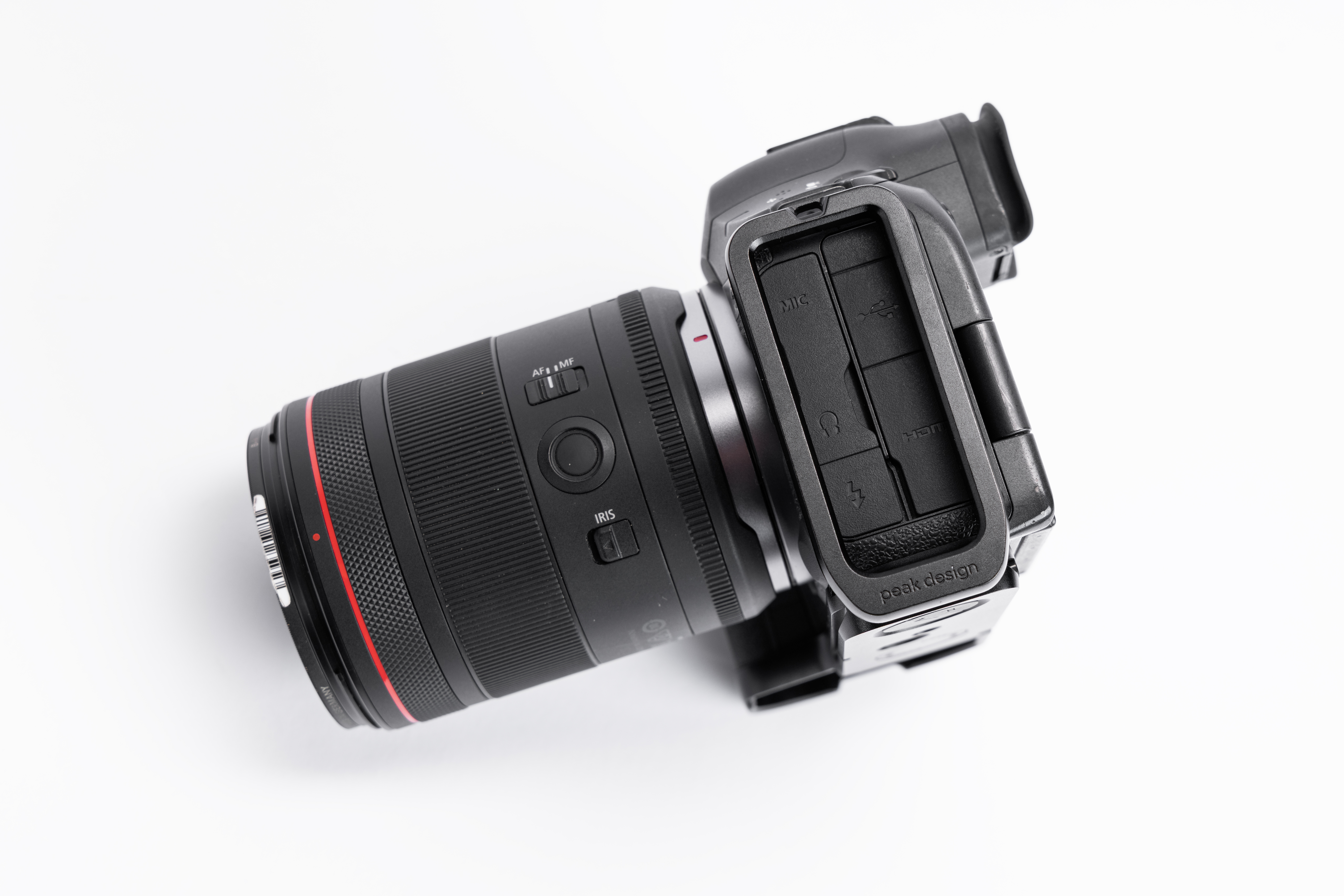 Field Bracket - Canon R5 II