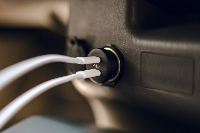 Mobile Dual Car Power Adapter 45W - Black