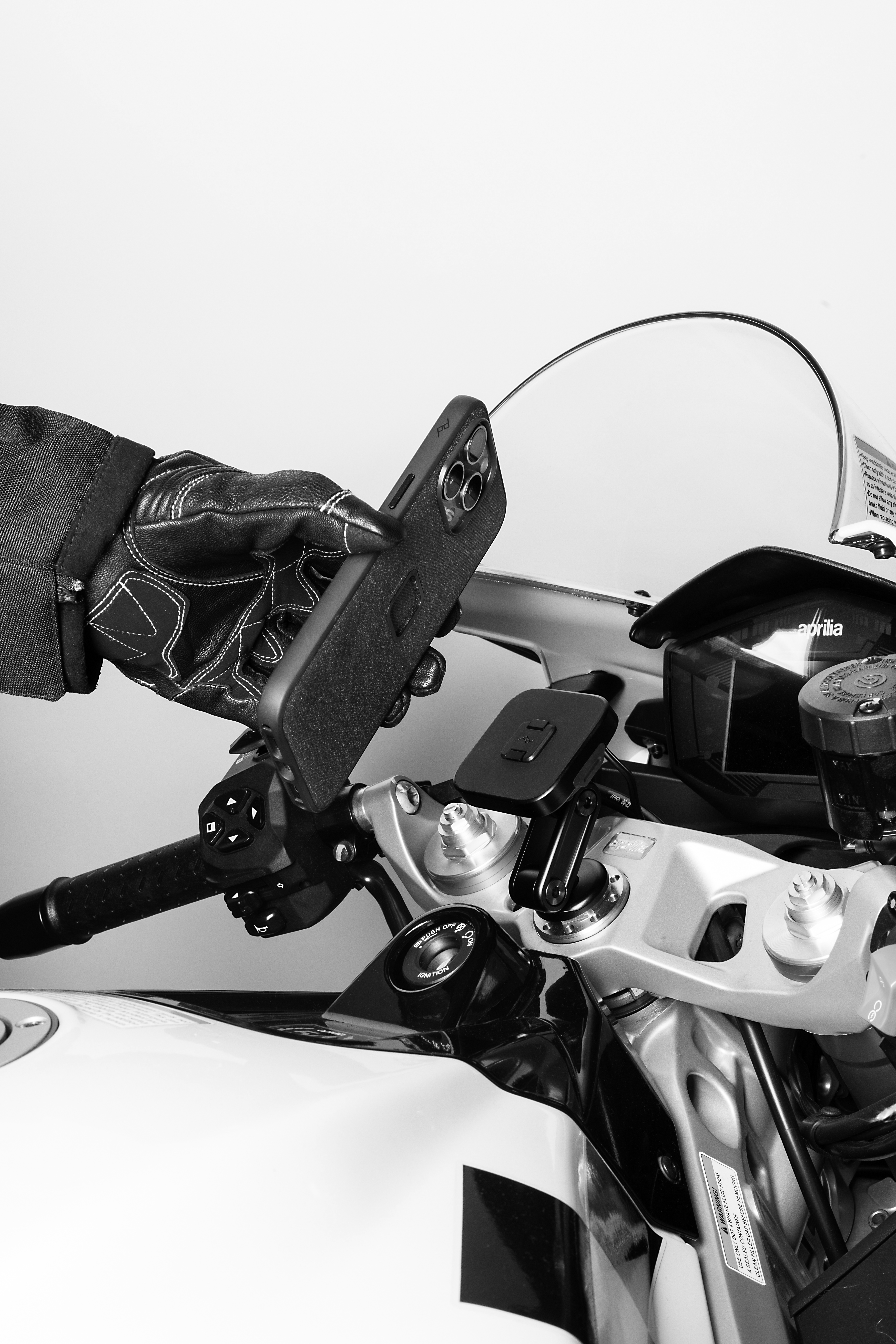 Motorcycle Charging Stem Mount - Black