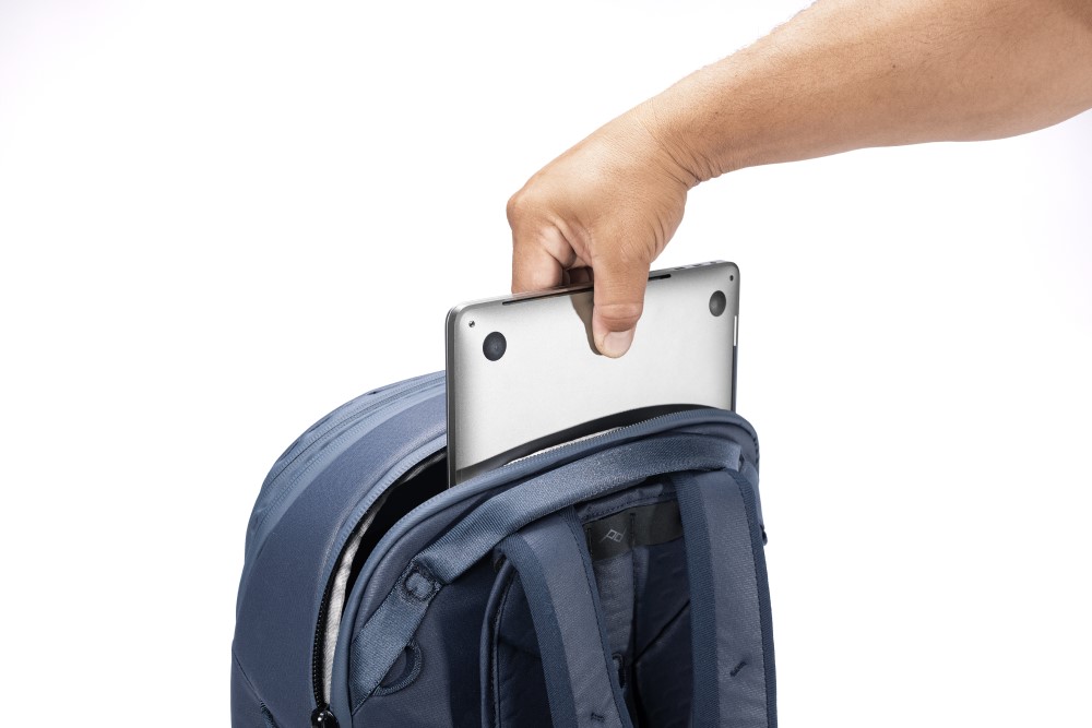 Travel Backpack 30L - Midnight