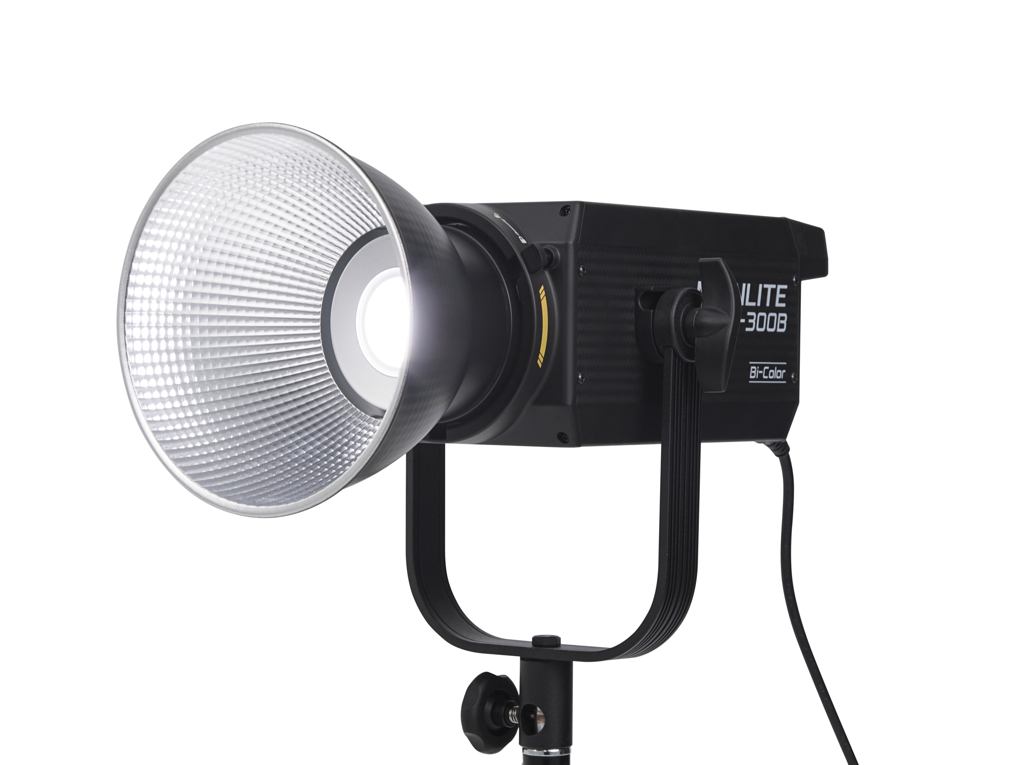 NANLITE FS-300B LED Bi-color Spot Light