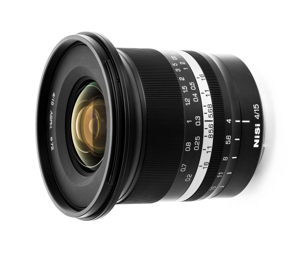 15mm F/4 ASPH Super-Weitwinkelobjektiv - Sony E-Mount