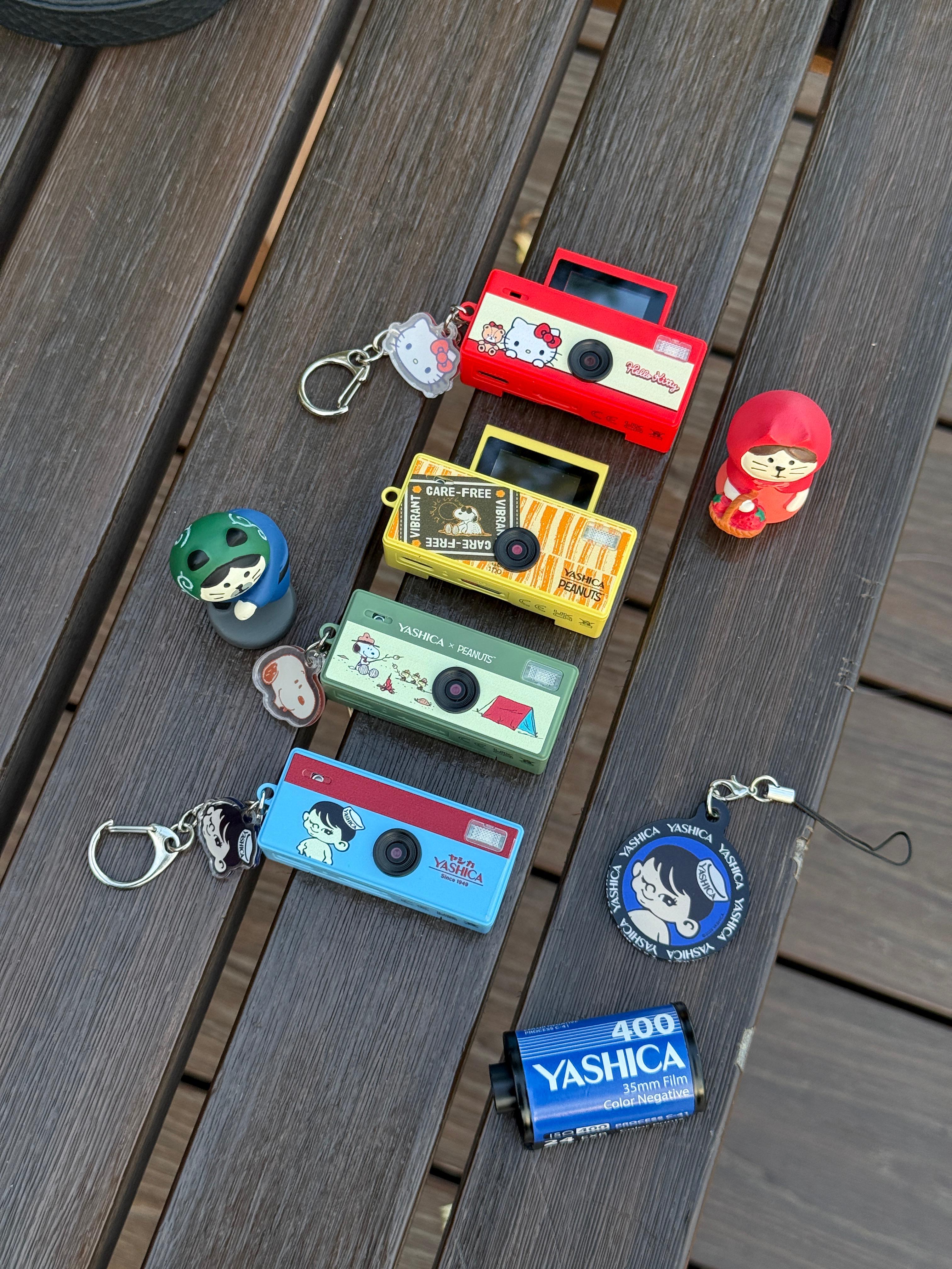 YASHICA Funtastic Keychain Camera
