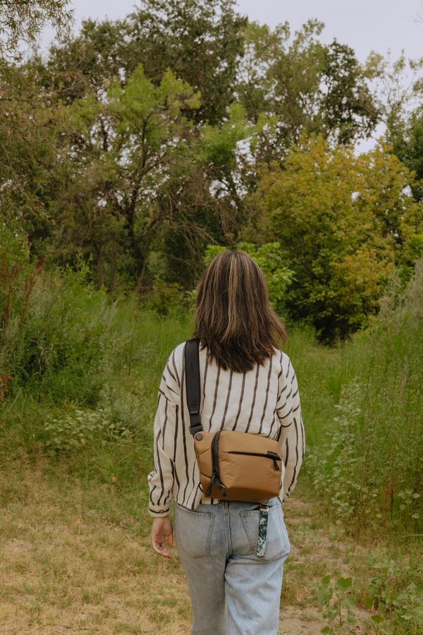 Everyday Sling 3L v2 - Coyote