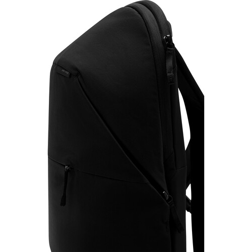 City Backpack 22L - Black