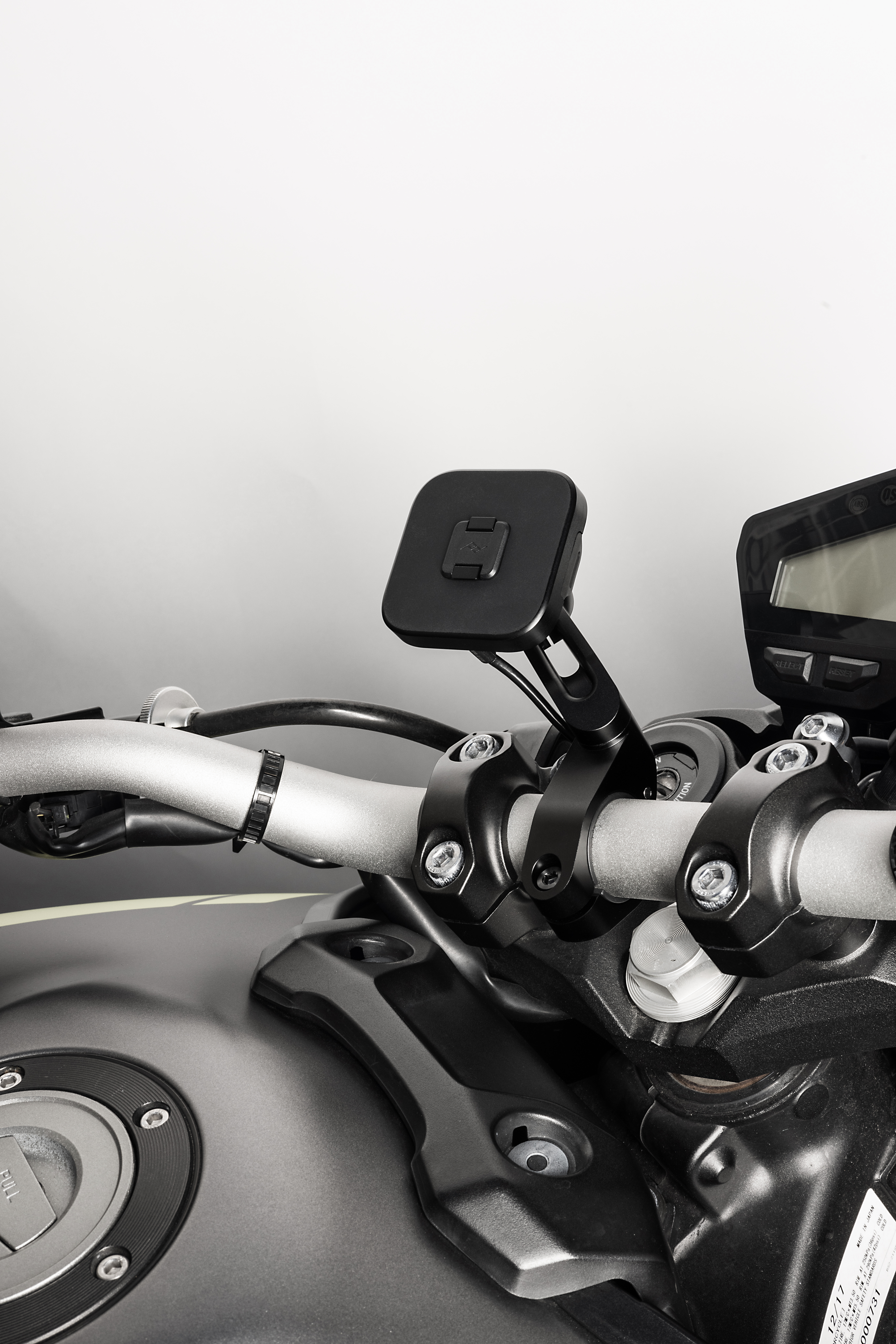 Motorcycle Charging Bar Mount v2 - Black