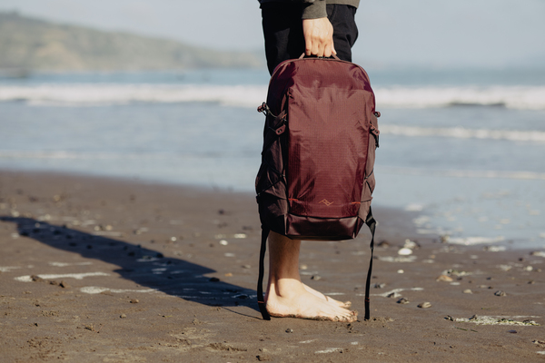 Outdoor Backpack Zip 18L  -  Eclipse