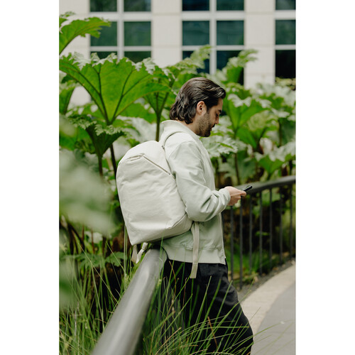 City Backpack 15L - Moon