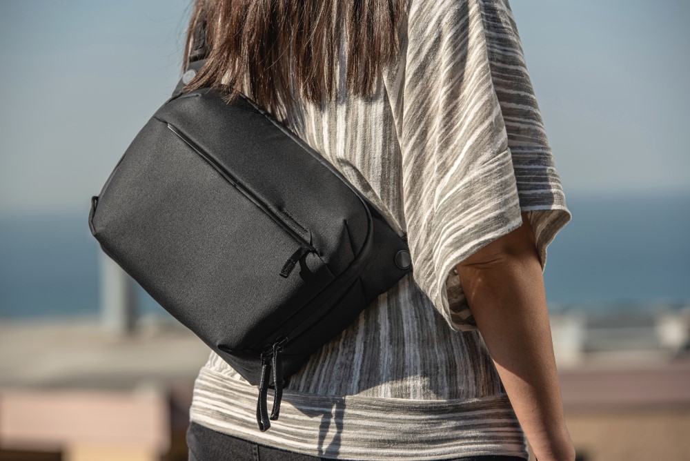 Everyday Sling 6L v2 - Black PFAS Free